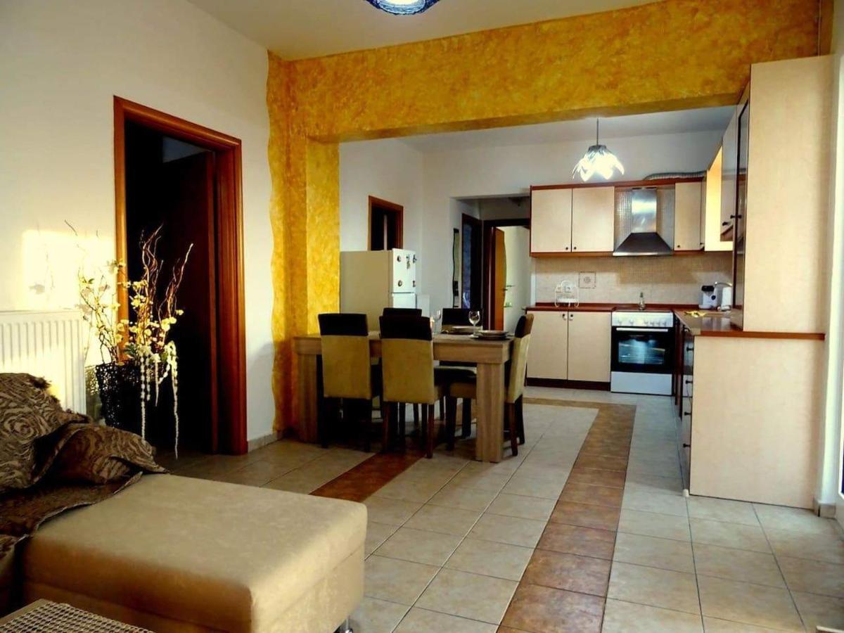 Cozy Apartment In Paradisi Paradeísion Eksteriør billede